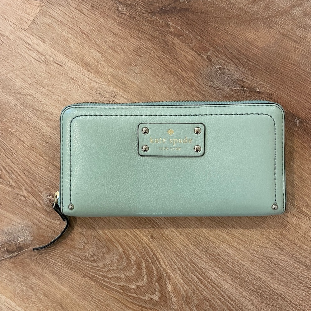 Kate Spade Zip Up Wallet Mint Green